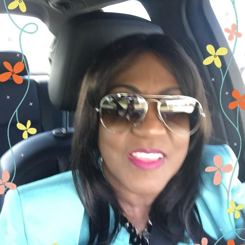 Meet your Posher, Sheila